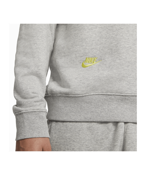 Nike Essential French Terry Crew Sweatshirt F063 - grau