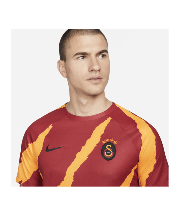 Nike Galatasaray Istanbul Prematch Shirt 2022/2023 F629 - rot