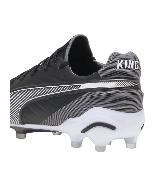 Chaussures de football PUMA KING Ultimate FG/AG Eclipse noir blanc F01 - noir