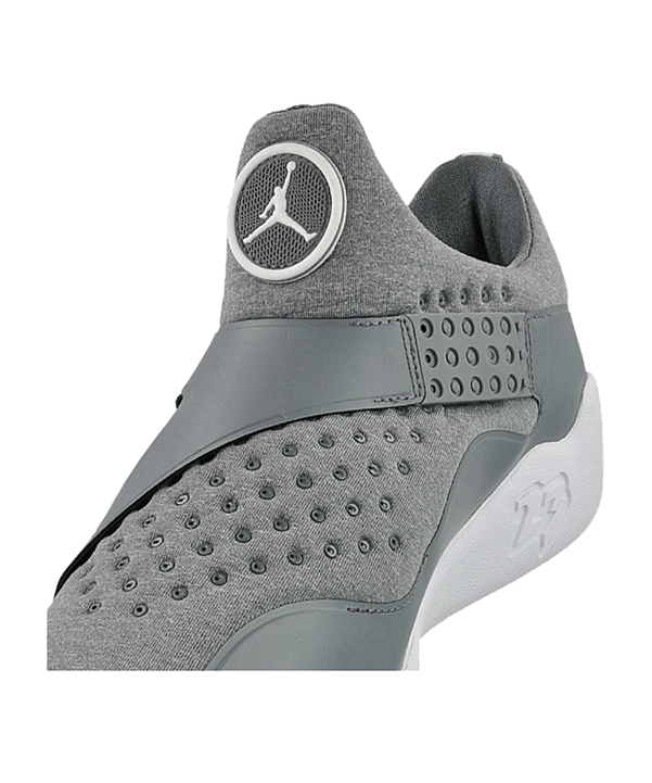 Jordan Trainer Essential Training Grau F003 - grau