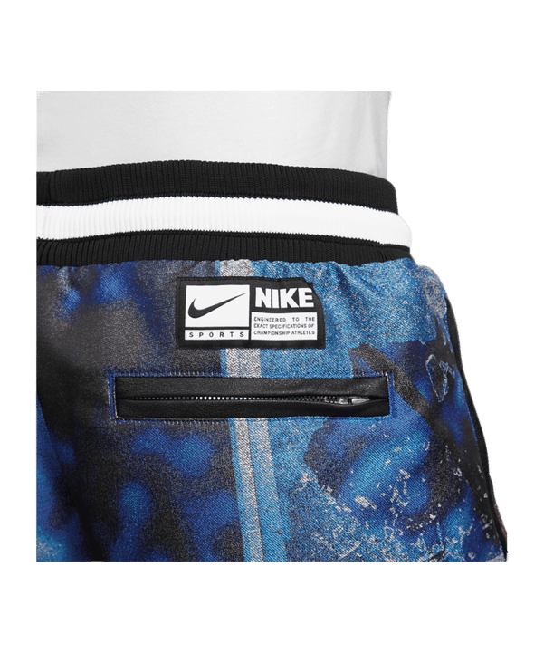 Nike Dna 8In Short Blau F480 - blau