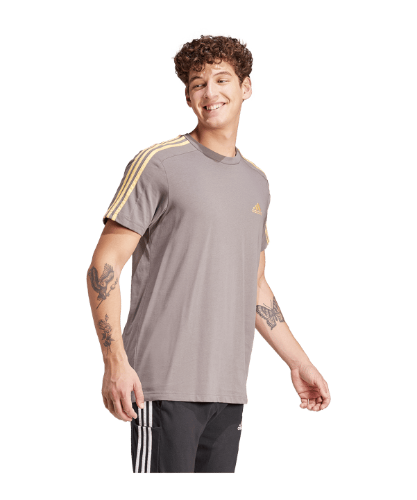 adidas Essential 3S T-Shirt Braun - braun