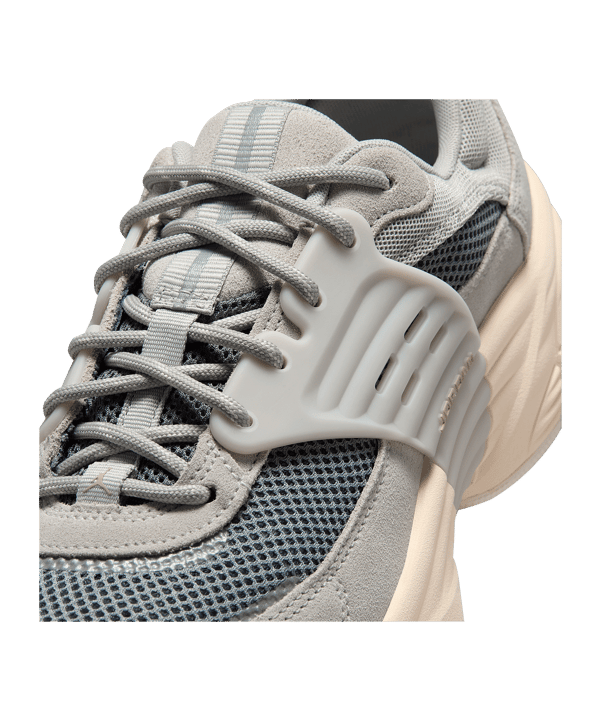 Jordan Trunner O/S Grigio C011 - grigio