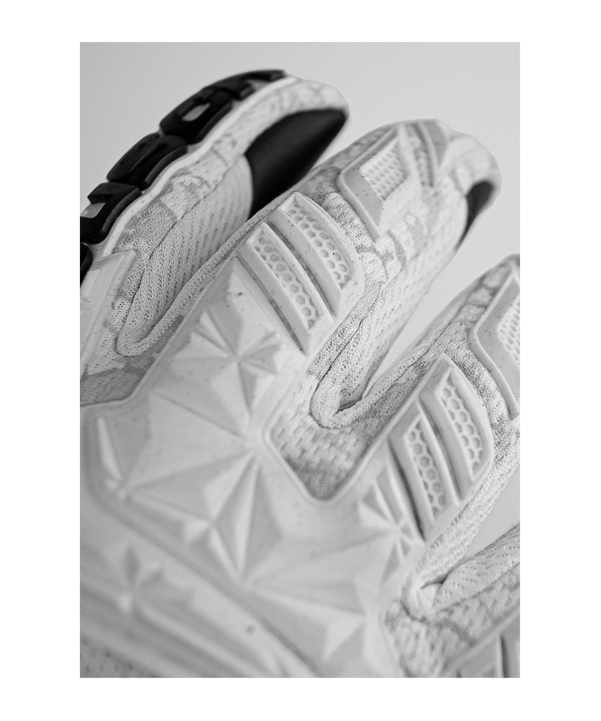 Reusch Attrakt Freegel Inf Keepershandschoenen F1101 - wit