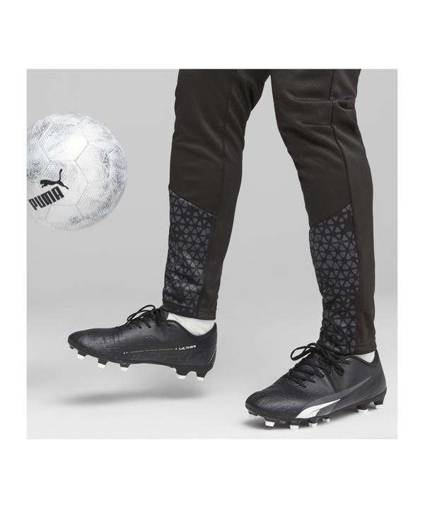 PUMA teamCUP Trainingshose Schwarz F03 - schwarz