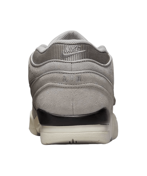 Nike AAF88 Low Grau F001 - grau