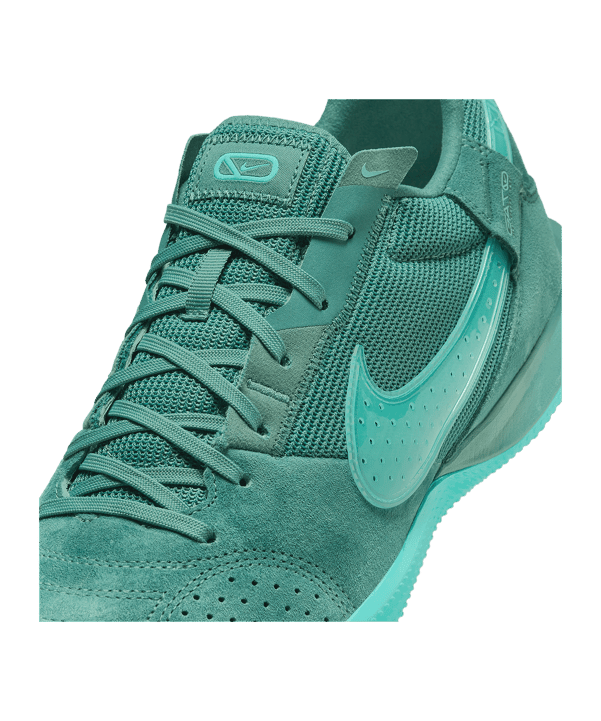 Nike Streetgato IN Grün F302 - gruen