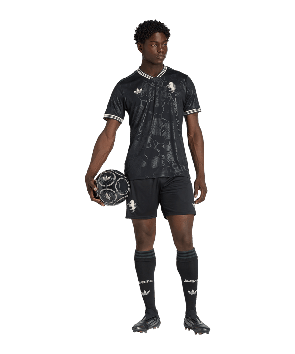 adidas Juventus Turin Short 3rd 2025/2026 Schwarz - schwarz