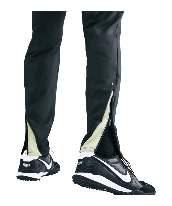 Nike Strike Trainingshose Grün F390 - gruen