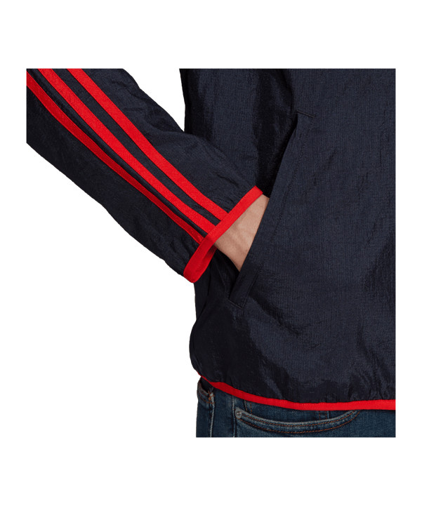 adidas FC Bayern München Icon Woven Jacke Blau - blau