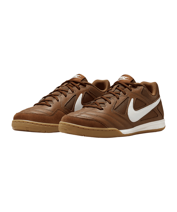 Nike Gato Braun F200 - braun