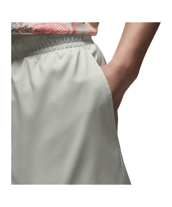 Jordan Essentials Short Grün F020 - gruen