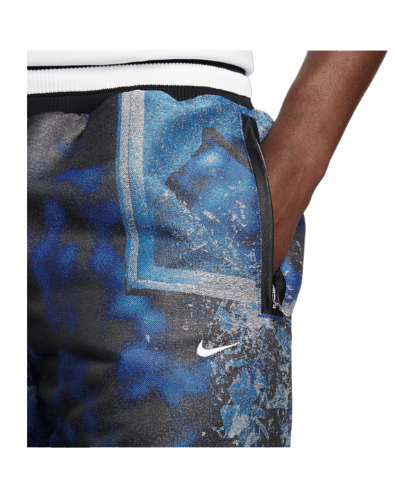 Nike Dna 8In Short Blau F480 - blau