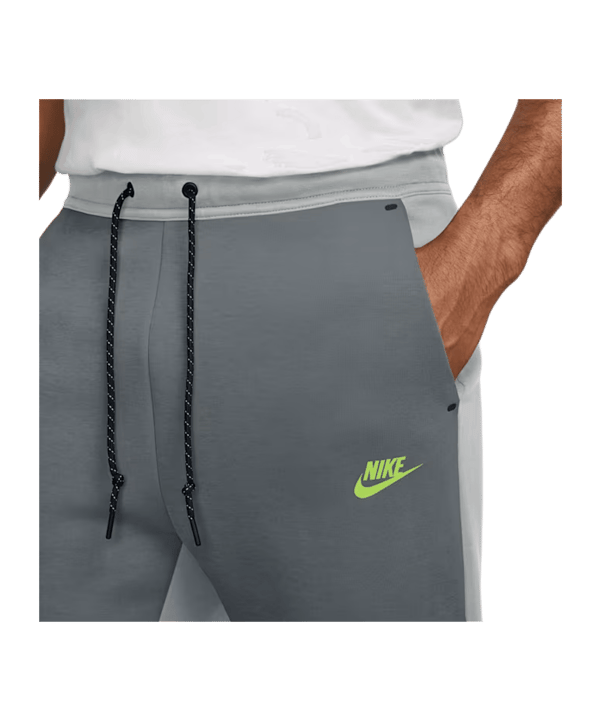 Nike Tech Pantalone da tuta Grigio C077 - grigio