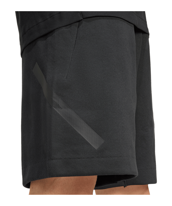 adidas Z.N.E. Short Schwarz - schwarz