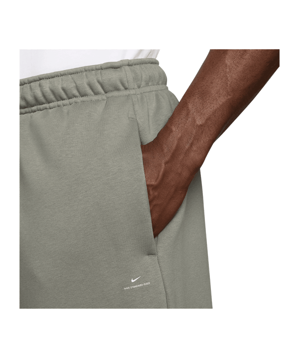 Nike Fleece Side 14In Short Grün F059 - gruen