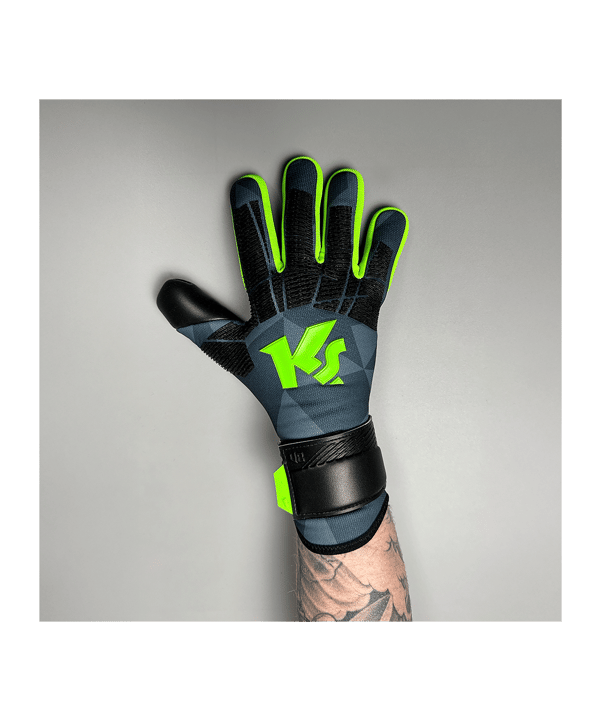 KEEPERsport Varan8 Champ Power Demon Torwarthandschuhe Schwarz - schwarz