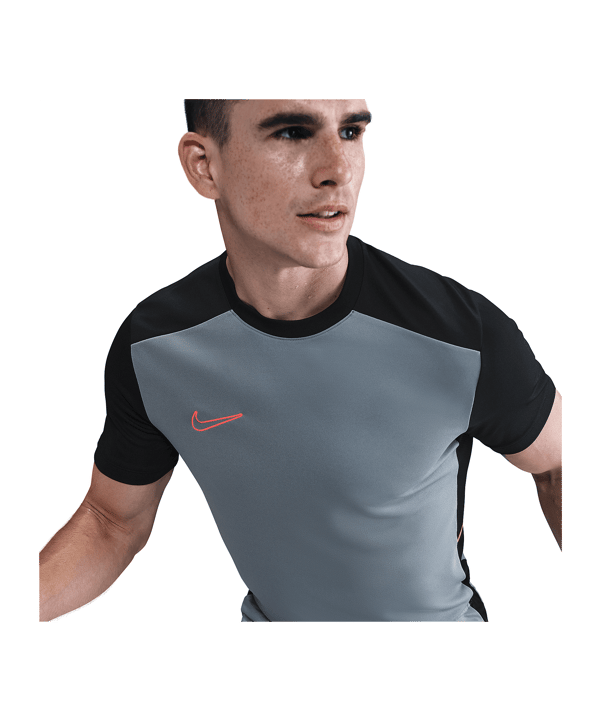 Nike Academy Trainingsshirt Grau F065 - grau