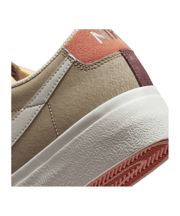 Nike Blazer Low Plattform Damen Grün Braun F200 - gruen