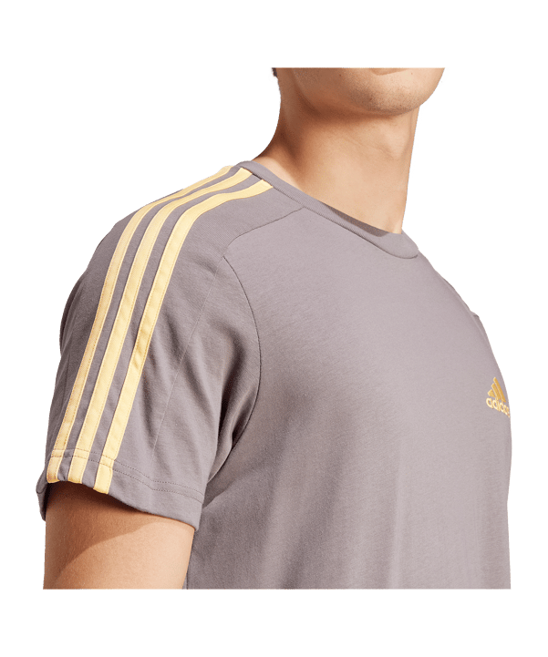 adidas Essential 3S T-Shirt Braun - braun