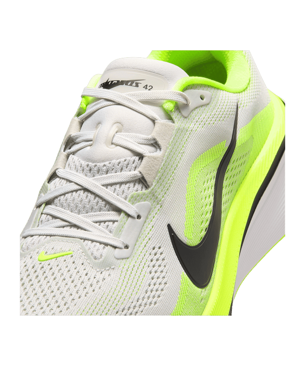 Nike Air Zoom Pegasus 42 Chaussure de running Gris C008 - gris
