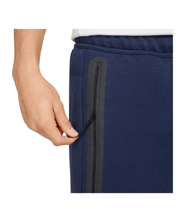 Nike Tech Fleece Short Blau F451 - blau