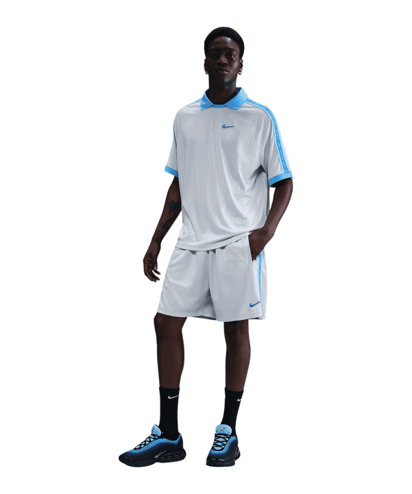 Nike Solo Swoosh Short Schwarz F025 - schwarz