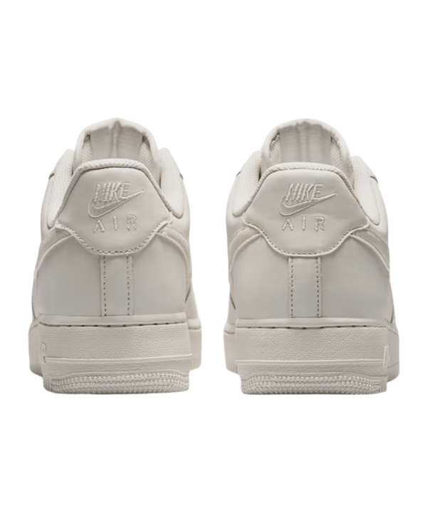 Nike Air Force 1 '07 Grau