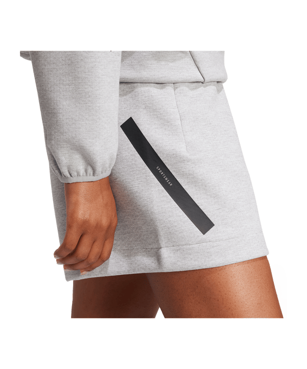 adidas Z.N.E. Short Damen Grau - grau