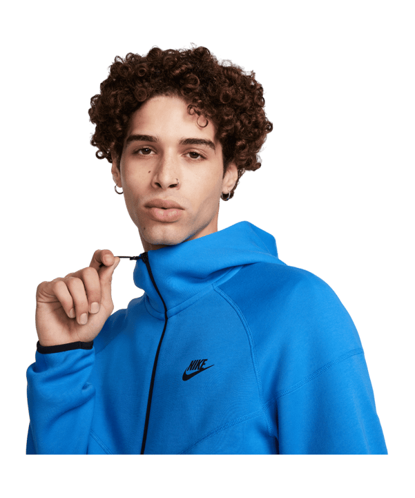 Nike Tech Fleece Windrunner Blau F435 - blau