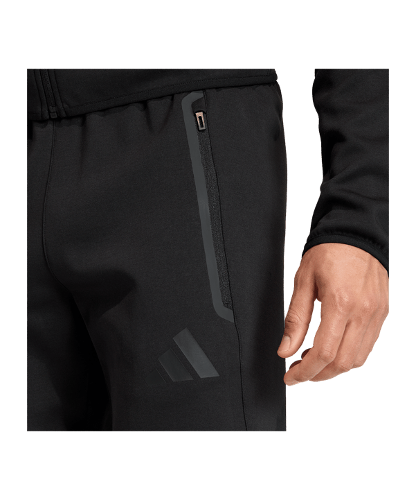 adidas Tiro Travel Jogginghose Schwarz - schwarz