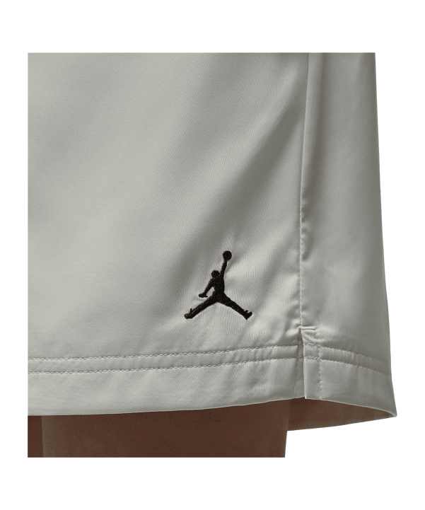 Jordan Essentials Short Grün F020 - gruen