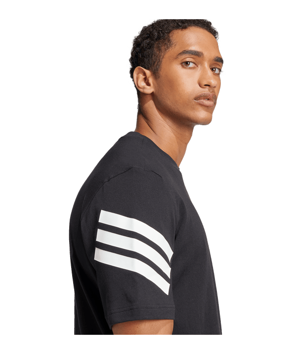 adidas Future Icons Three Stripes T-Shirt Schwarz - schwarz