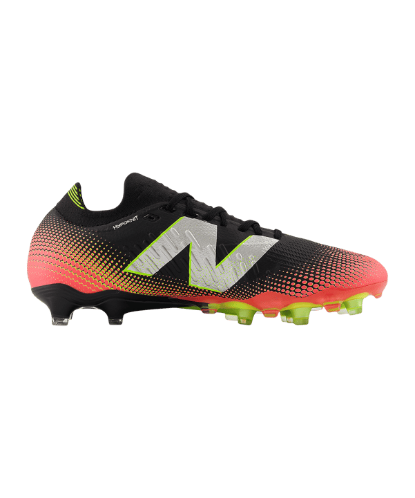 New Balance Tekela Pro Low Laced V4+ FG Schwarz FI45 - schwarz