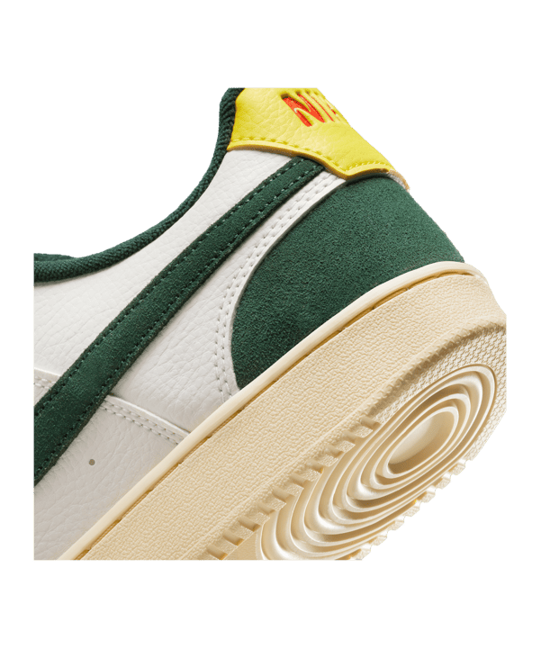 Nike Court Vision Low Beige Rot F133 - beige