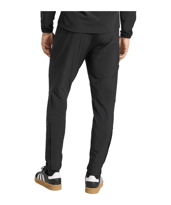 adidas FC Liverpool Vic Tech Travel Hose Schwarz - schwarz
