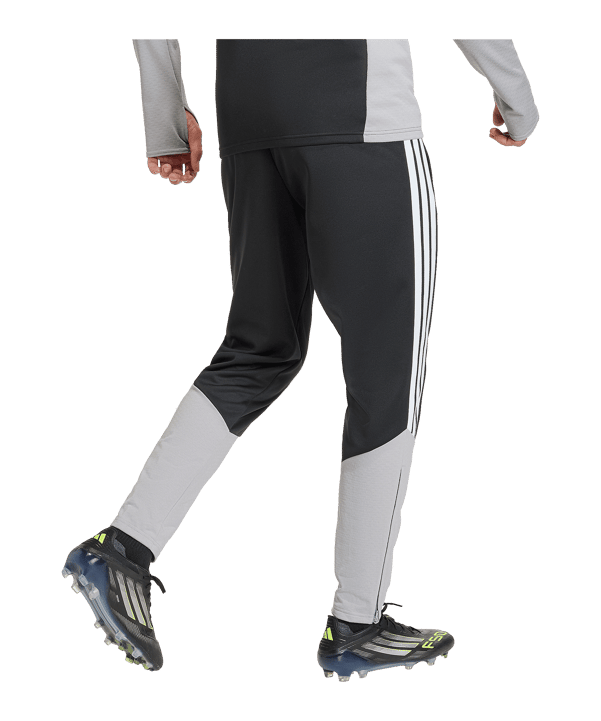 adidas Tiro 26 Winterized Trainingshose Schwarz