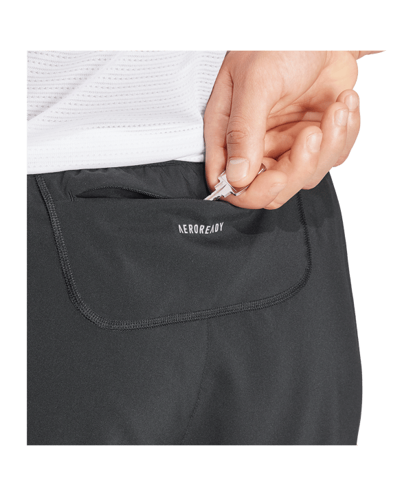 adidas Own the Run Short Schwarz - schwarz