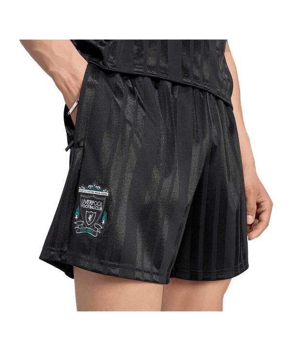 adidas FC Liverpool EQT Short Schwarz