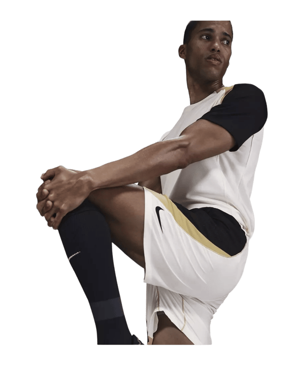 Nike Strike 5in Short Beige F110 - beige