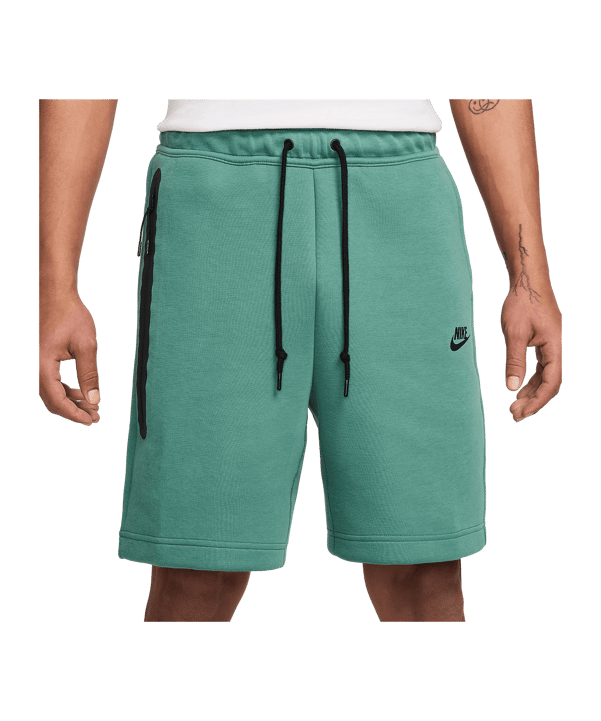 Nike Tech Fleece Short Grün F361 - gruen