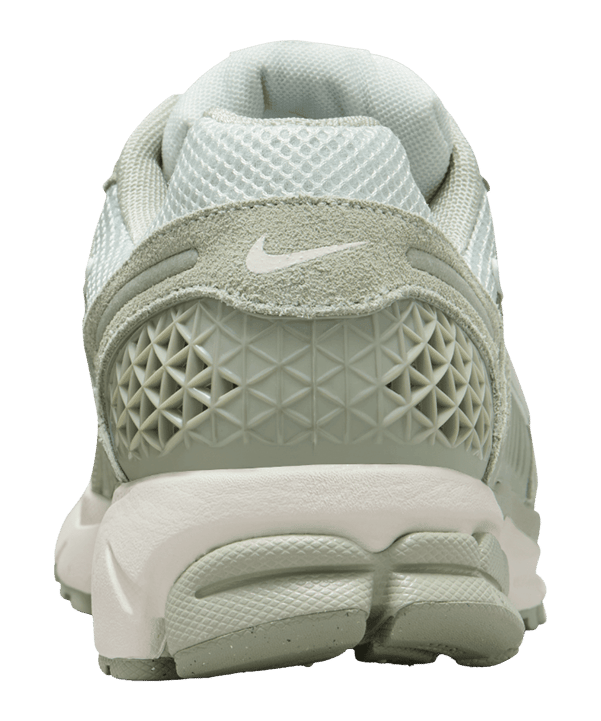 Nike Zoom Vomero 5 Grün F300 - gruen