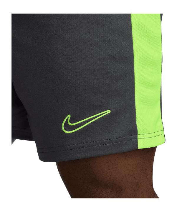 Nike Academy 23 Short Grau F061