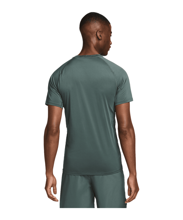 Nike Pro Trainingshirt Grün F338 - gruen