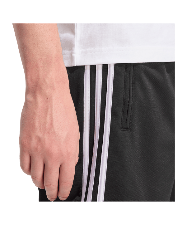 adidas Originals Firebird Short Schwarz - schwarz