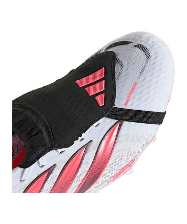 adidas Predator Pro FT AG Chaos vs Control Weiß