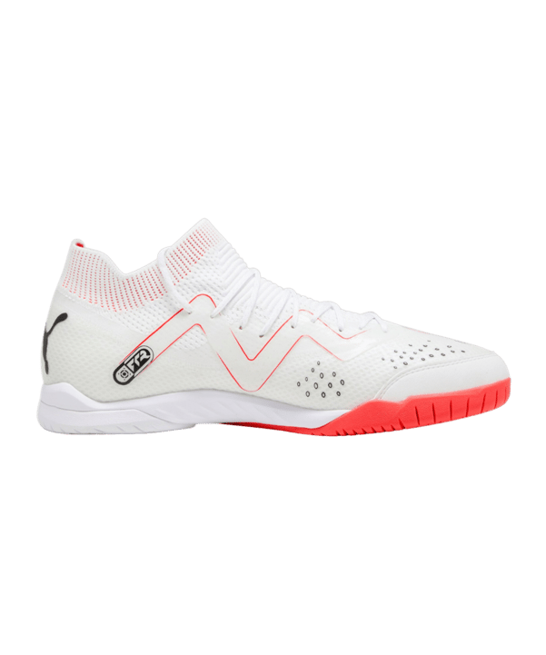 PUMA FUTURE Ulitmate Court Breakthrough Weiss Rot F01 - weiss