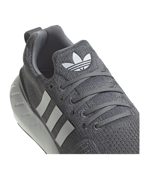 adidas Originals Swift Run 22 Grau Weiss - grau