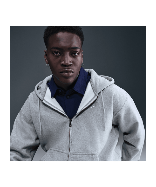 Nike Solo Swoosh Hoody Grau F063 - grau