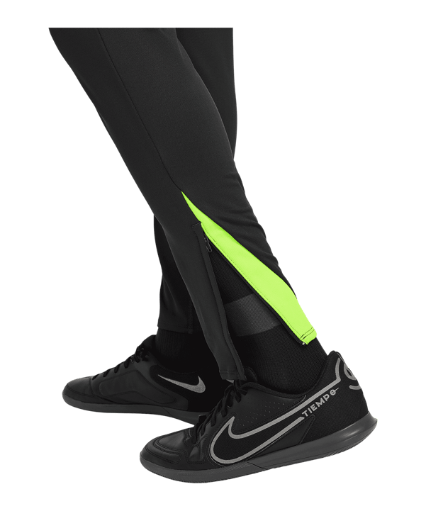 Nike Strike Trainingshose Grau F060 - grau